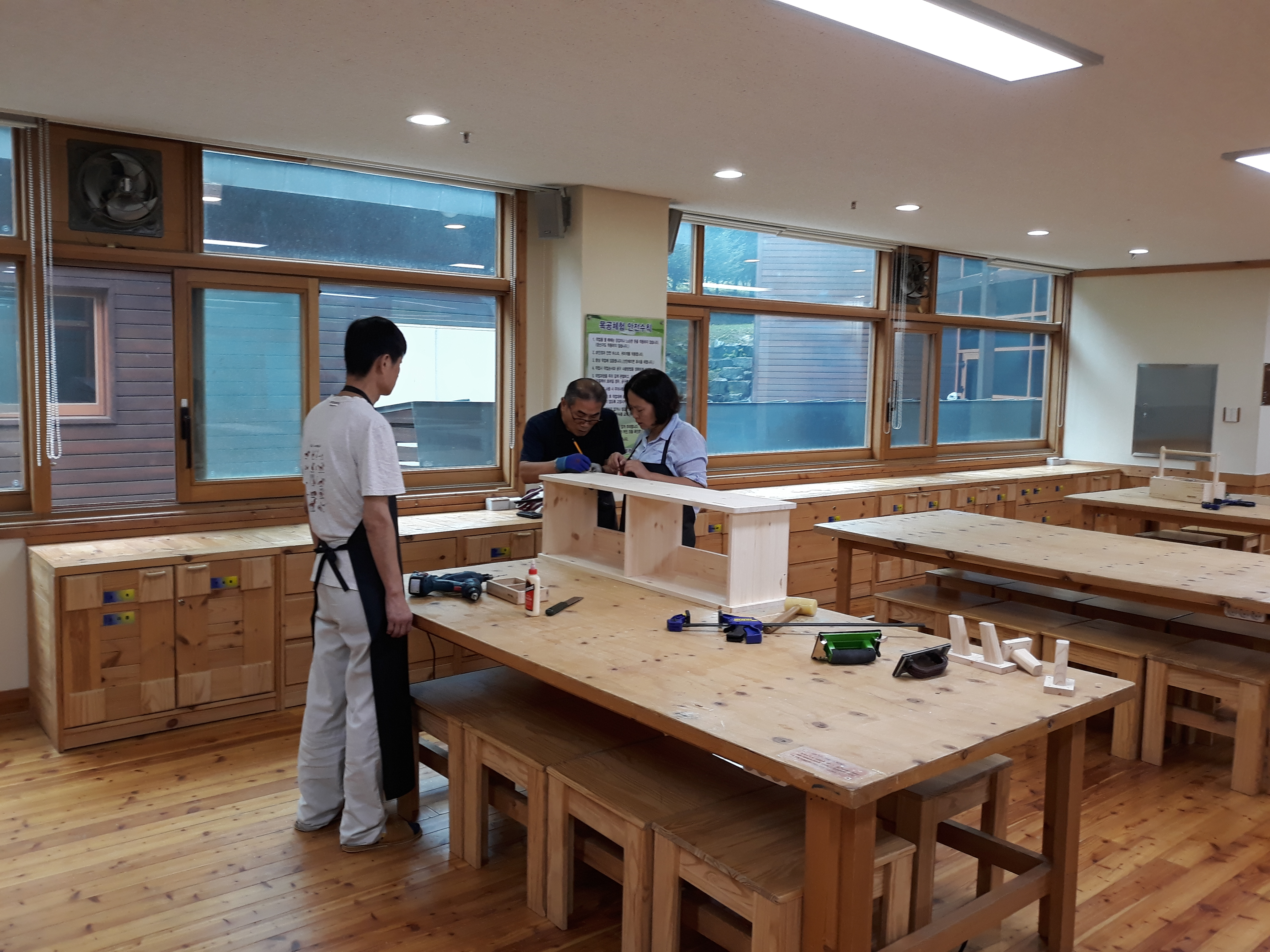 2018년 9월 15일(토) 책꽂이 수툴의자만들기(유료) 이미지4