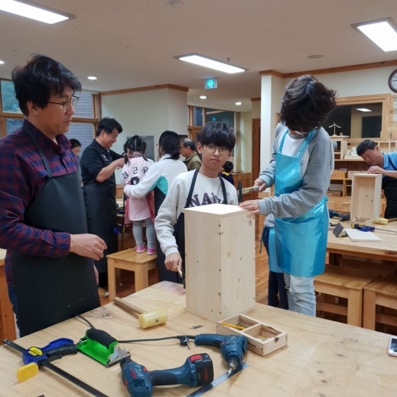 2018년 11월 11일 (일) 경첩 사물함 만들기 (무료) 이미지5