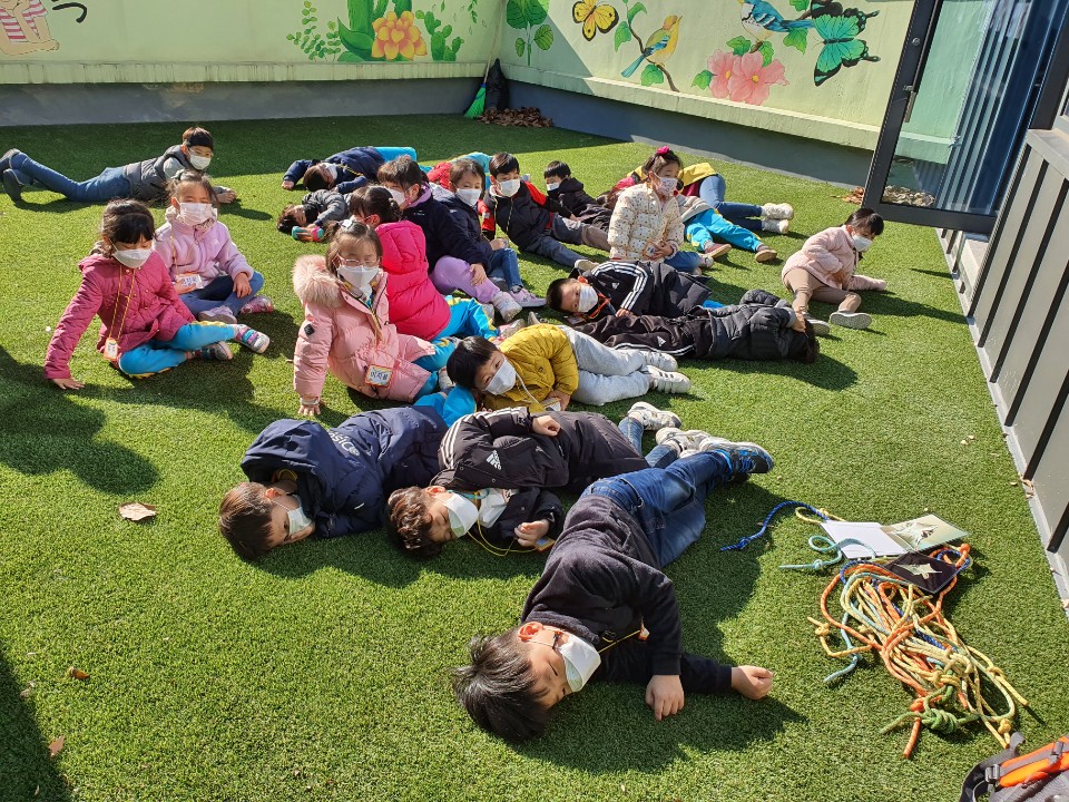 겨울을 준비하는 미동산 유아숲입니다. 이미지3